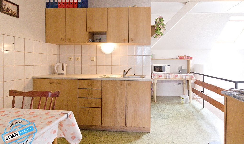 Prodej domu 205 m² s pozemkem 2 064 m², Rýmařov – náhled fotky 23