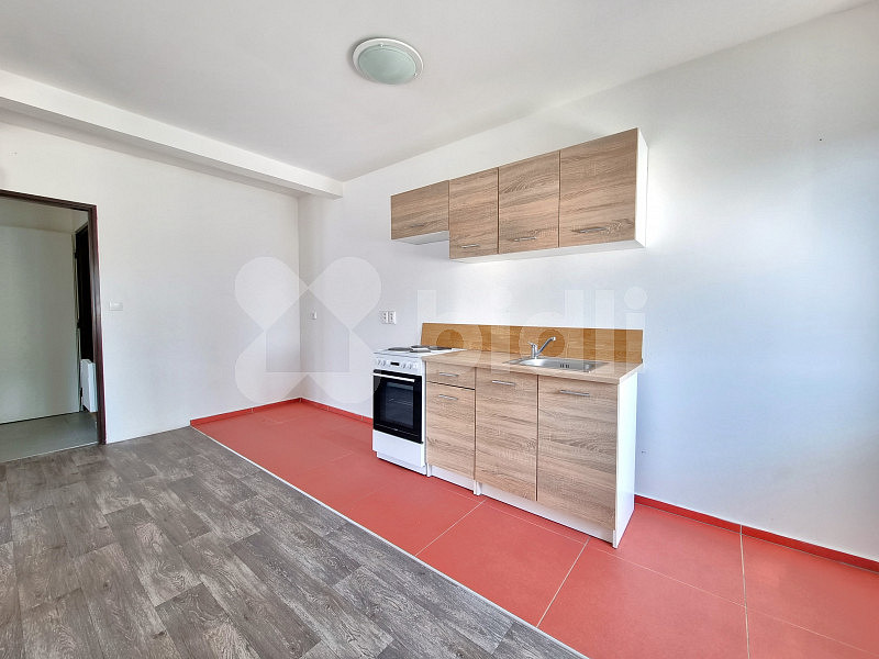 Pronájem bytu 2+kk 40 m² — photo 2