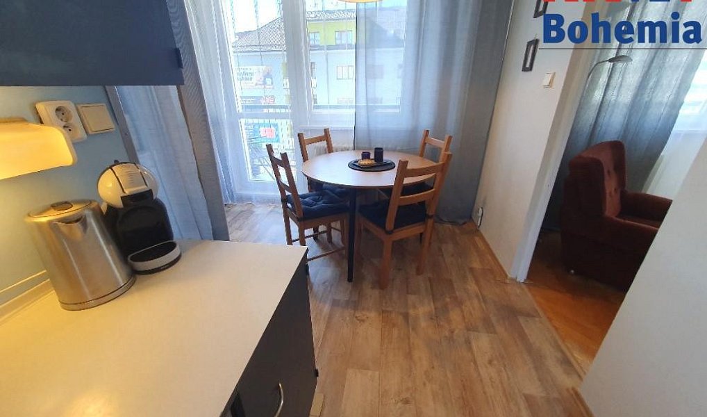 Prodej bytu 3+1 78 m², Vsetín – náhled fotky 7