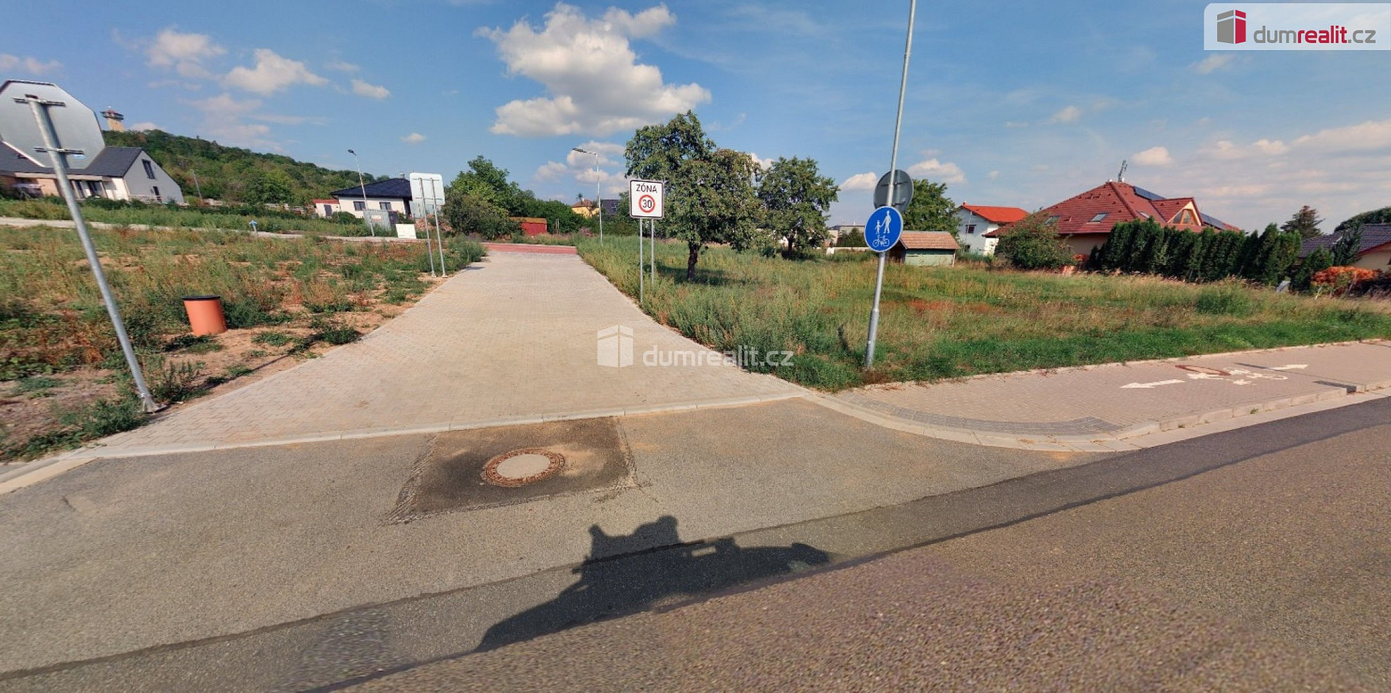 Prodej stavebního pozemku 990 m²