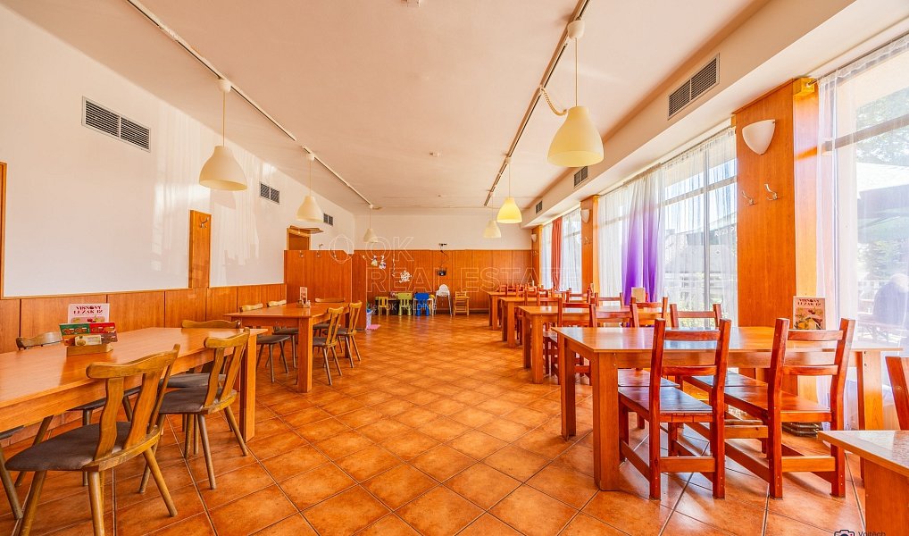 Prodej ubytovacího objektu 540 m², Razová – náhled fotky 2