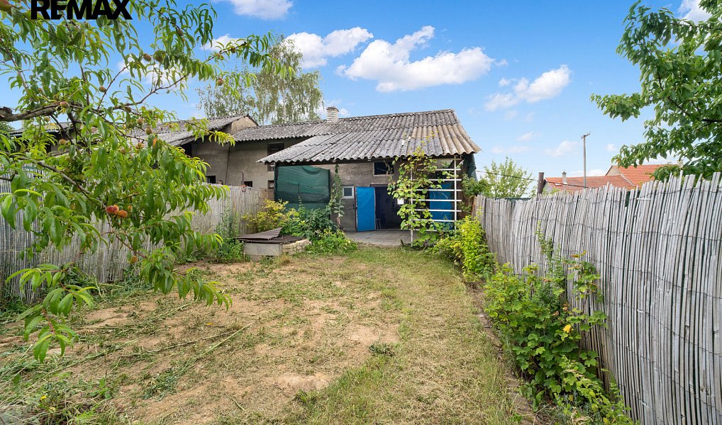 Prodej bytu 2+1 60 m², Milenov – náhled fotky 27