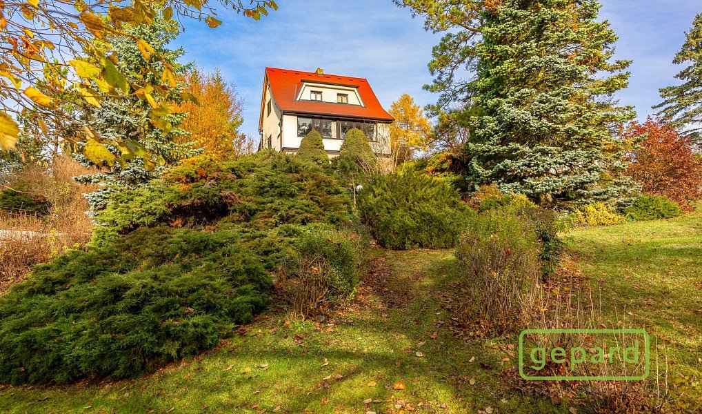 Prodej stavebního pozemku 3 820 m², Čisovice – náhled fotky 27