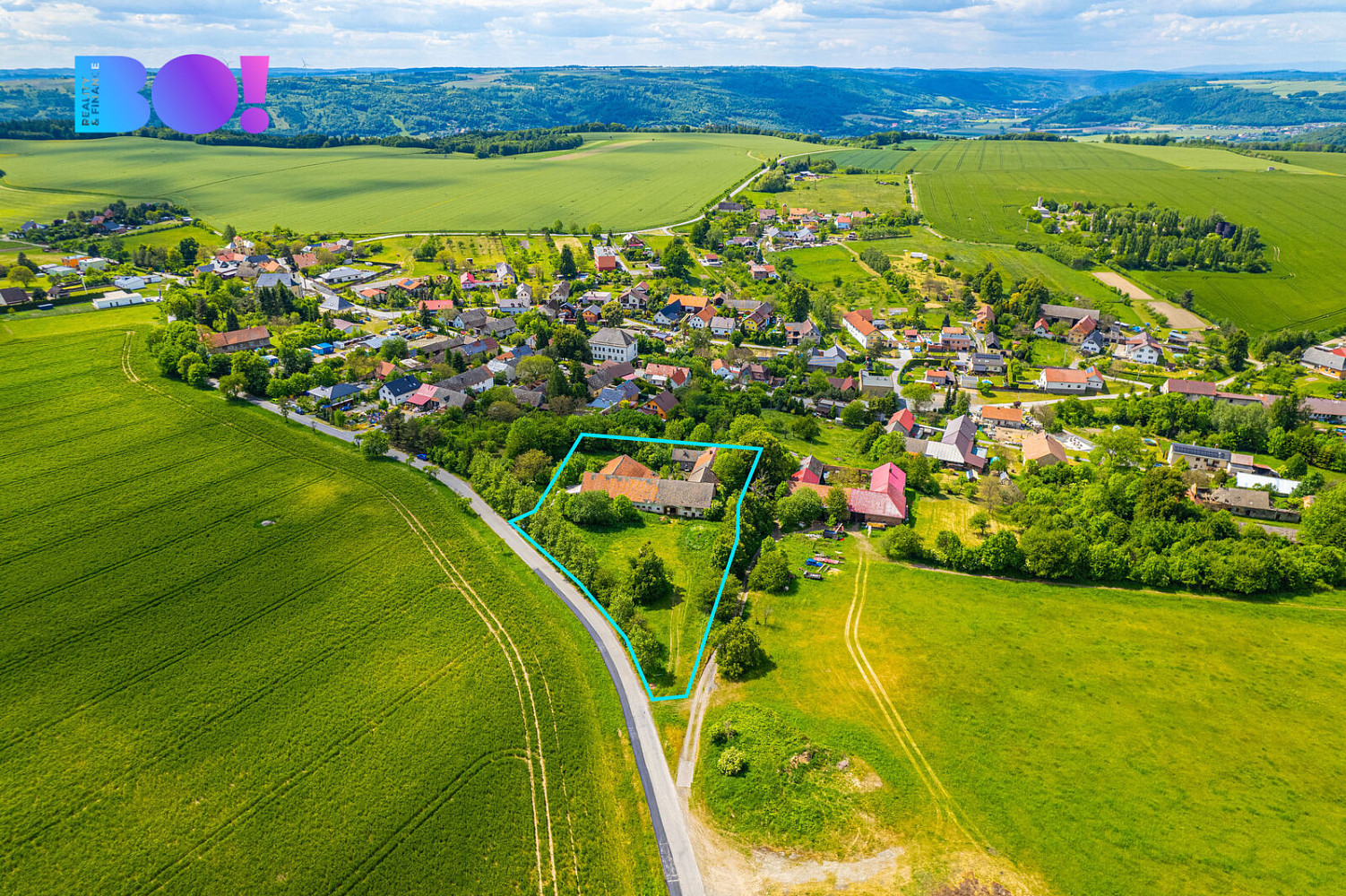 Prodej stavebního pozemku 4 910 m² – fotografie 3