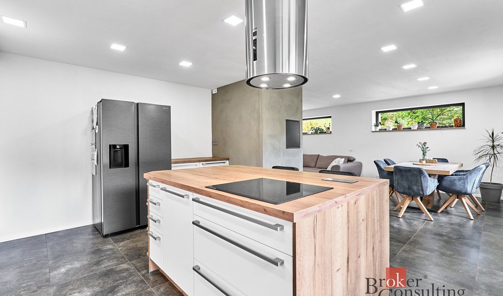 Prodej domu 112 m² s pozemkem 306 m², Kraslice – náhled fotky 2