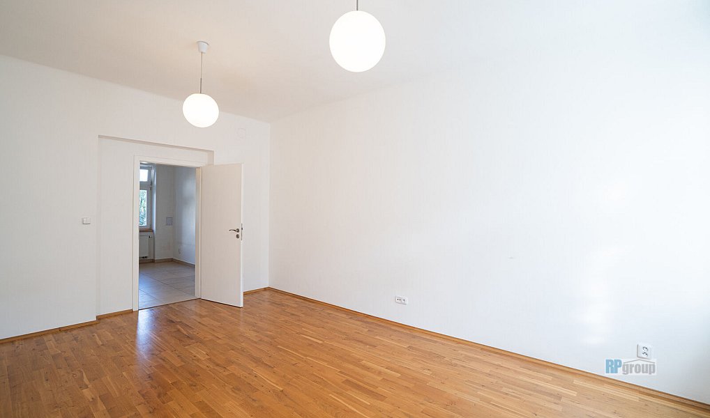Pronájem bytu 2+1 73 m², Praha – náhled fotky 5