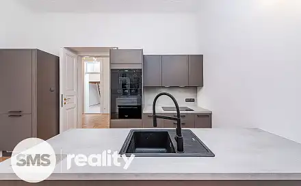 Pronájem bytu 3+kk 72 m²