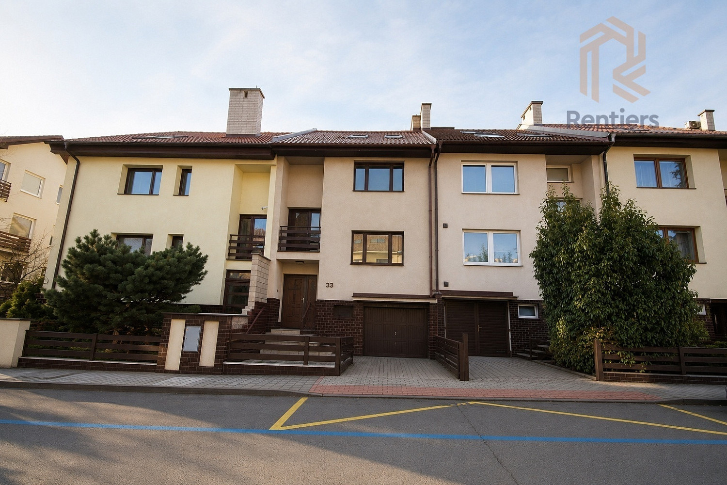 Prodej domu 246 m² s pozemkem 258 m²