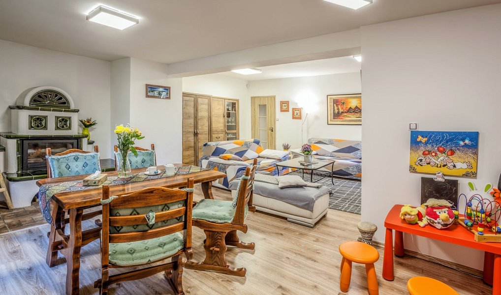 Prodej domu 300 m² s pozemkem 4 332 m², Karolinka – náhled fotky 7