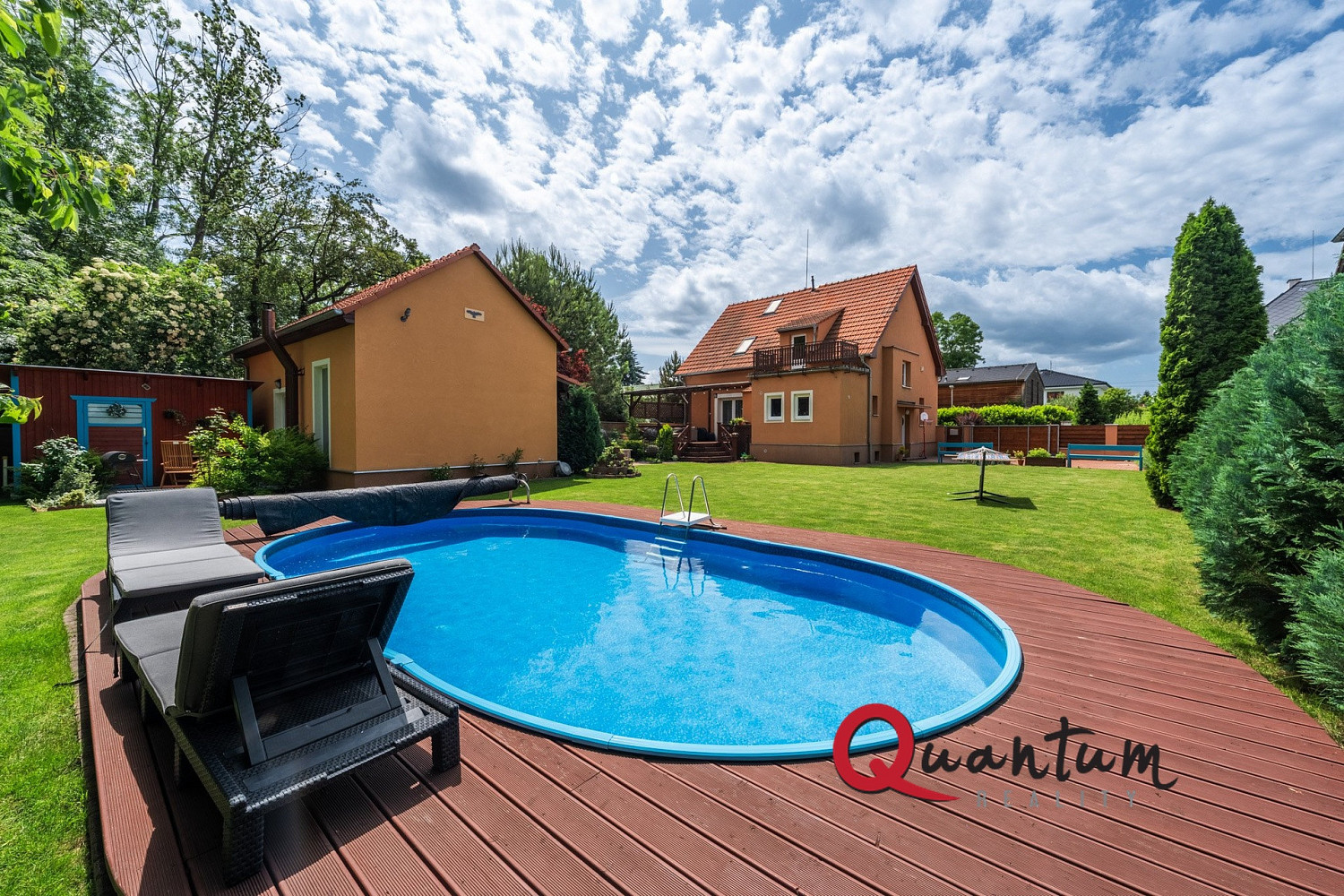 Prodej domu 279 m² s pozemkem 766 m² – fotografie 3
