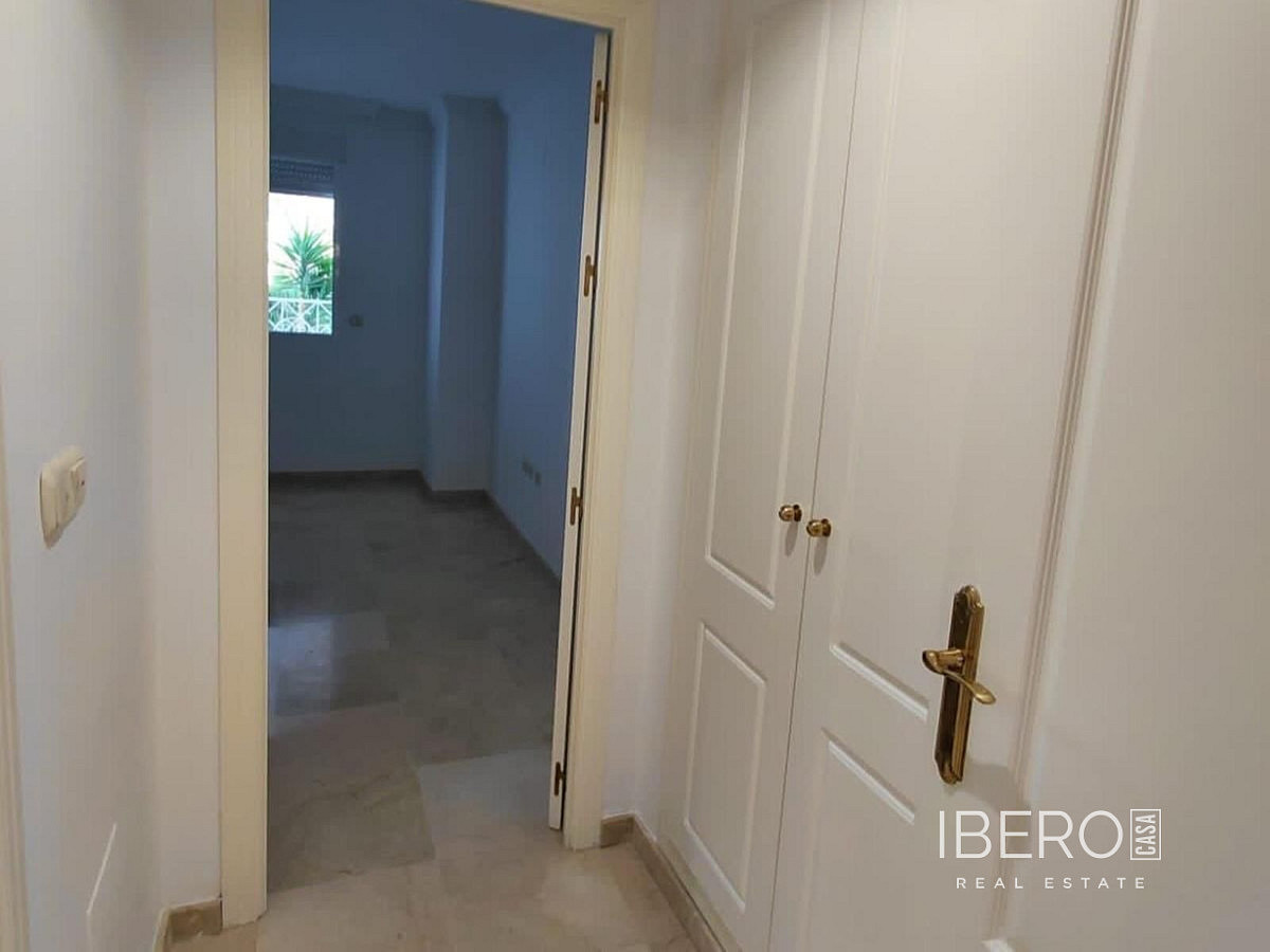 Piso 2+kk – Rio Real Golf - Más