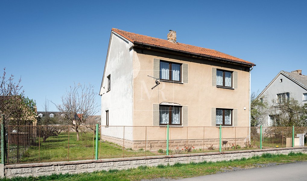 Prodej domu 127 m² s pozemkem 886 m², Semice – náhled fotky 8