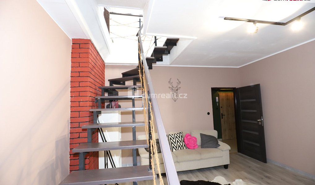 Prodej bytu 2+1 110 m², Karlovy Vary – náhled fotky 6