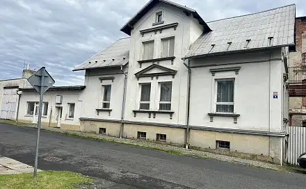 Pronájem výrobních prostor 2 400 m², Žilinská, Varnsdorf, okres Děčín