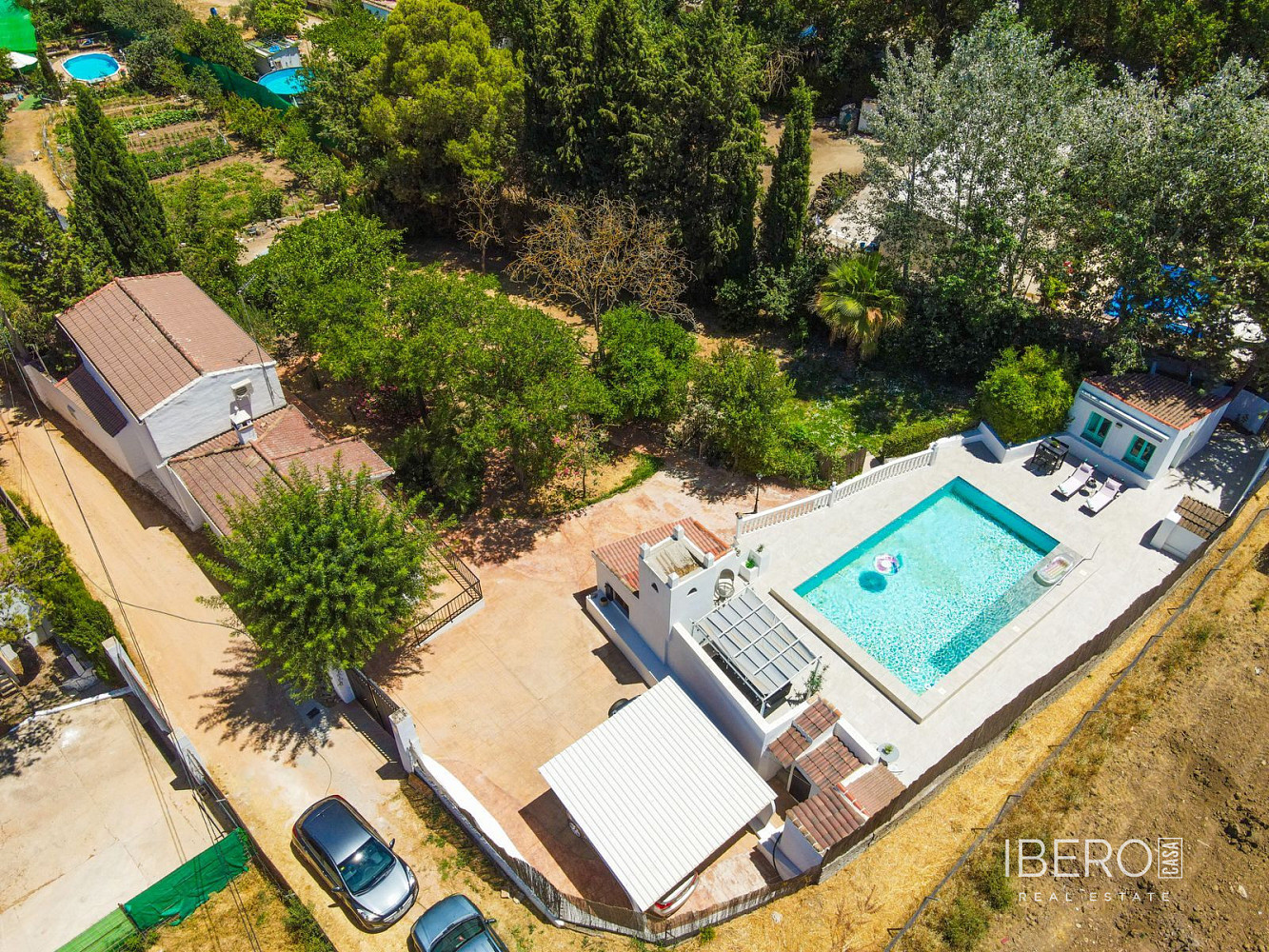 Prodej domu 125 m² s pozemkem 900 m² — photo 2
