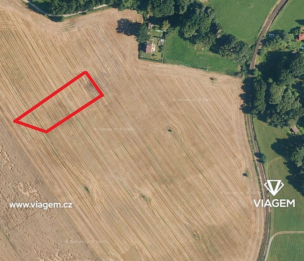 Prodej pole 1 559 m² – fotografie 2