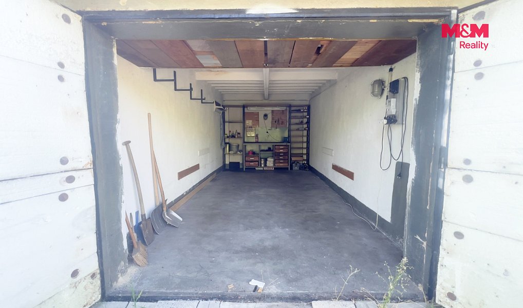Prodej garáže, 18 m2, Zlín, ul. Partyzánská, Zlín – náhled fotky 2