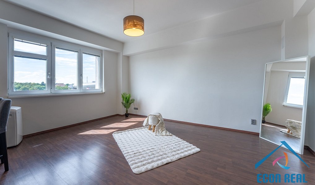 Prodej bytu 2+kk 53 m², Praha – náhled fotky 12