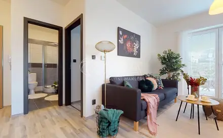 Pronájem bytu 2+kk 35 m², U Školky, Hořovice, okres Beroun