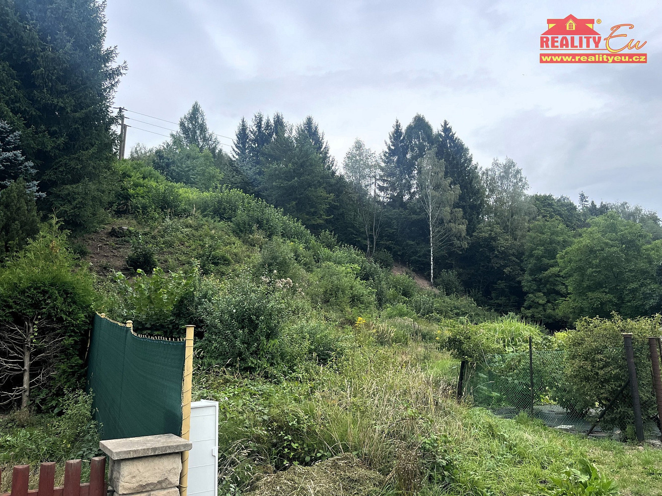 Prodej stavebního pozemku 2 155 m² – fotografie 2