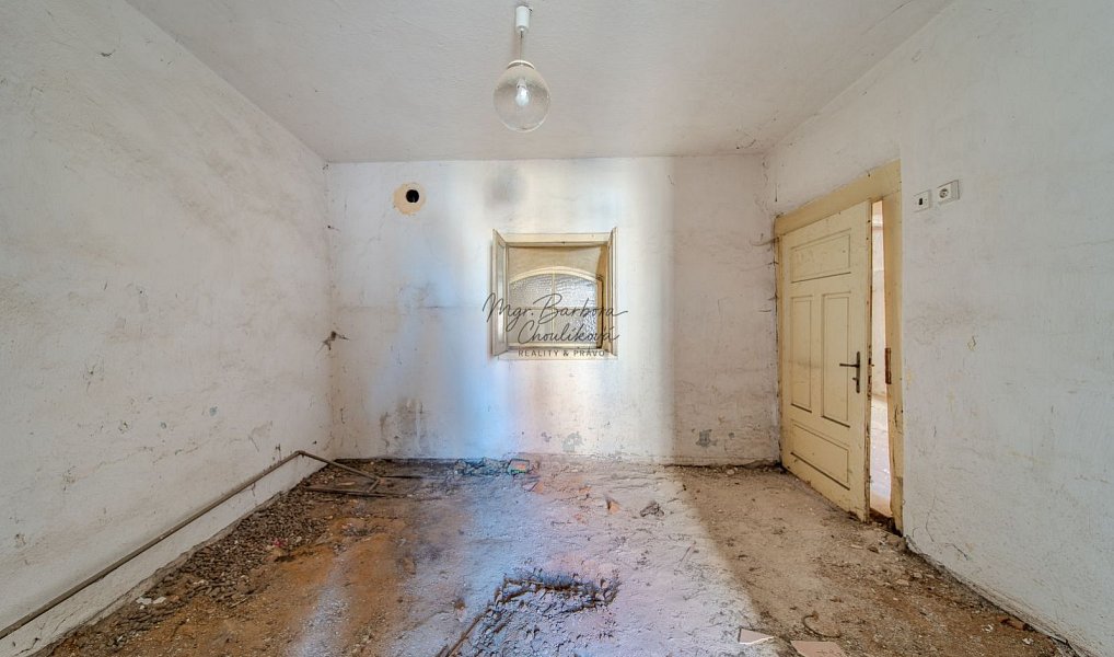 Prodej domu 352 m² s pozemkem 315 m², Stříbro – náhled fotky 9