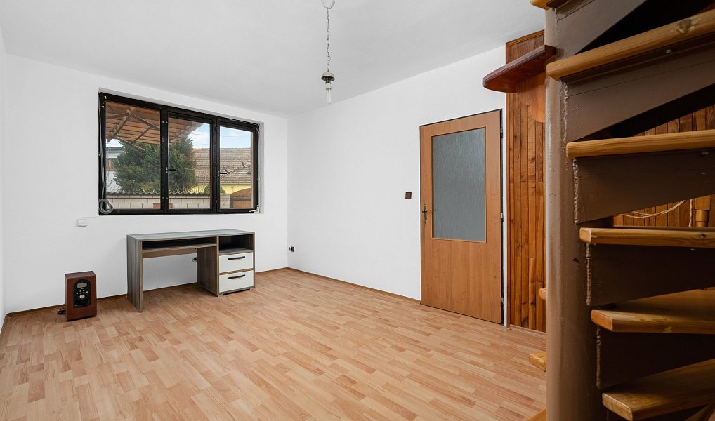 Prodej domu 127 m² s pozemkem 228 m², Pohořelice – náhled fotky 9