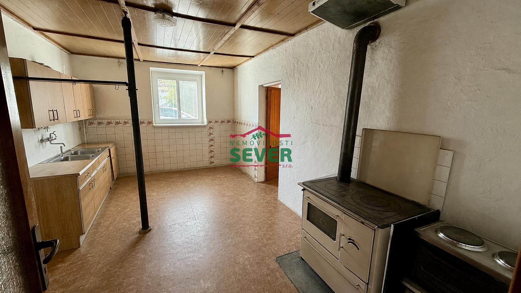 Prodej domu 136 m² s pozemkem 675 m² – fotografie 3