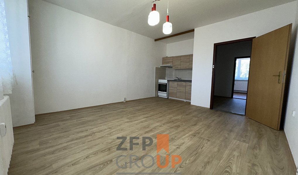 Pronájem bytu 2+kk 40 m², Liberec – náhled fotky 2