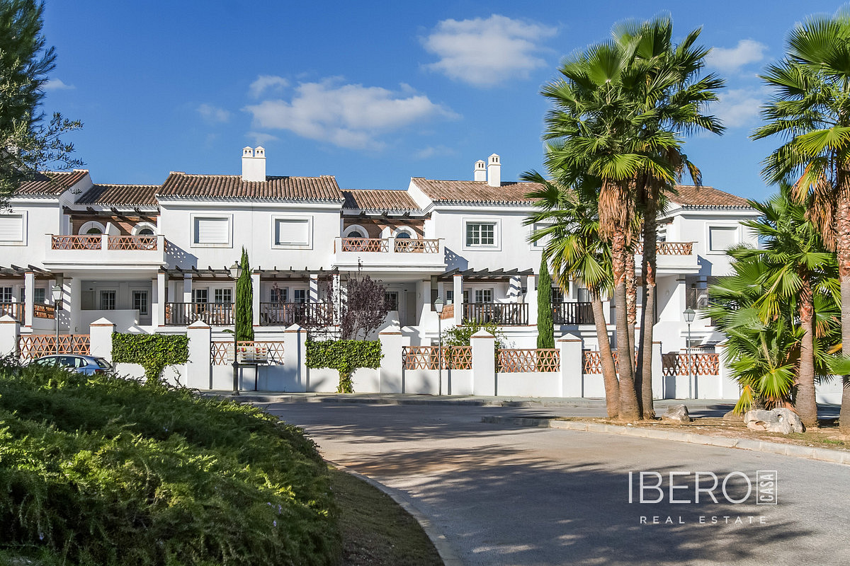 Piso 3+kk – Alhaurín de la Torre, Los Tomillares - Vista 2