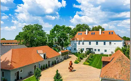 Prodej ubytovacího objektu 1 114 m², Hluboká nad Vltavou, okres České Budějovice