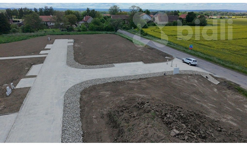 Prodej stavebního pozemku 892 m², Čankovice – náhled fotky 2