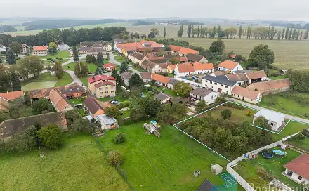 Prodej stavebního pozemku 1 303 m², Radošovice, okres České Budějovice