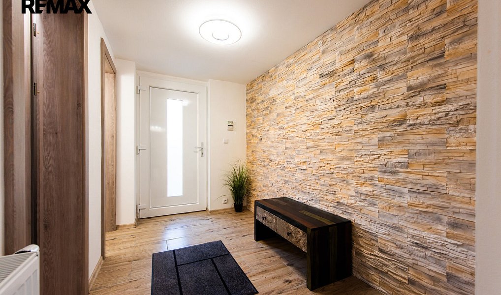 Prodej domu 200 m² s pozemkem 802 m², Šumná – náhled fotky 27