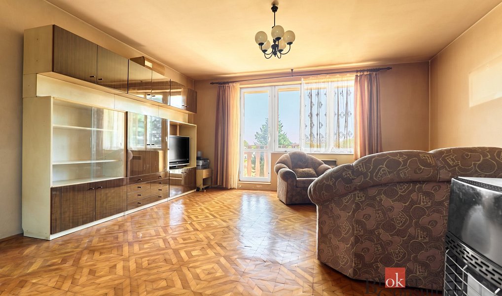 Prodej domu 335 m² s pozemkem 980 m², Skalná – náhled fotky 6