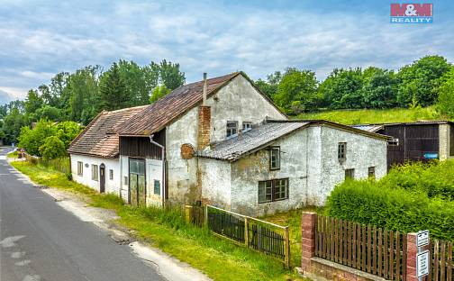 Prodej domu 222 m² s pozemkem 839 m², Pertoltice pod Ralskem, okres Česká Lípa