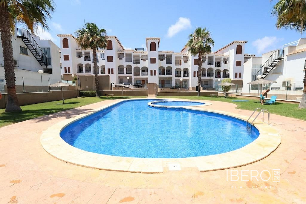 Piso 3+kk – Orihuela, Urbanización Horizonte