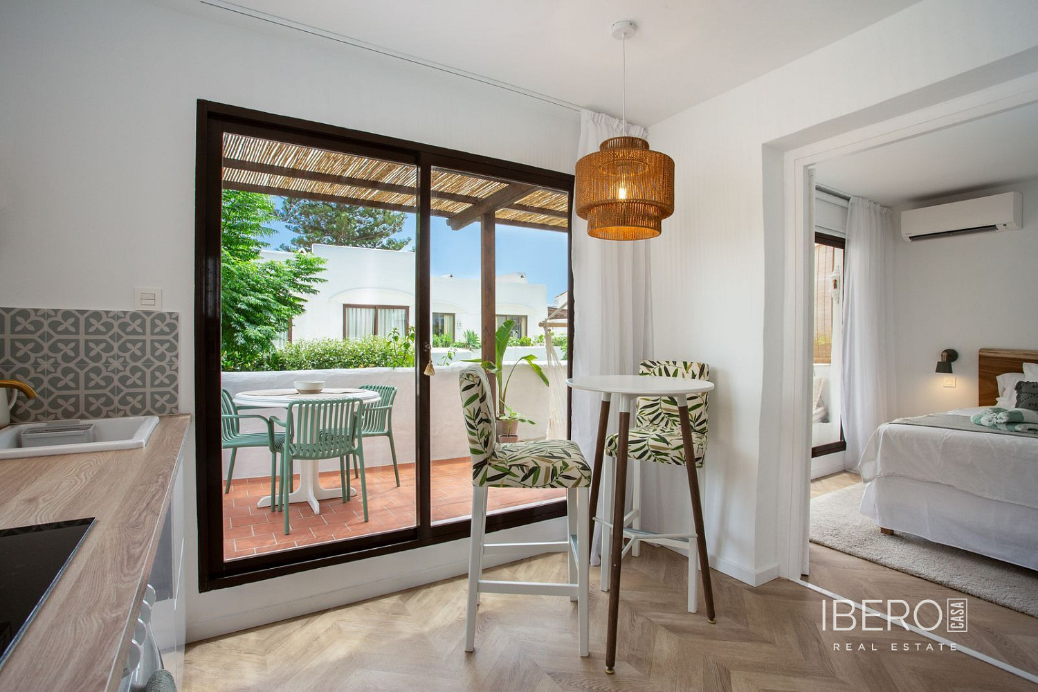 Prodej bytu 2+kk 32 m² - Más