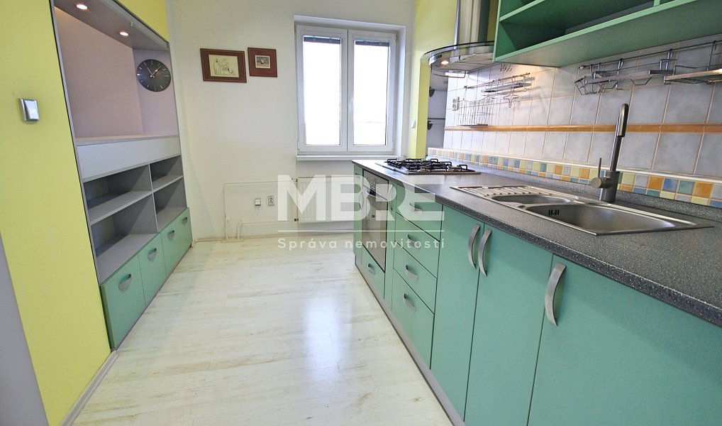 Pronájem bytu 5+1 160 m², Závada – náhled fotky 2
