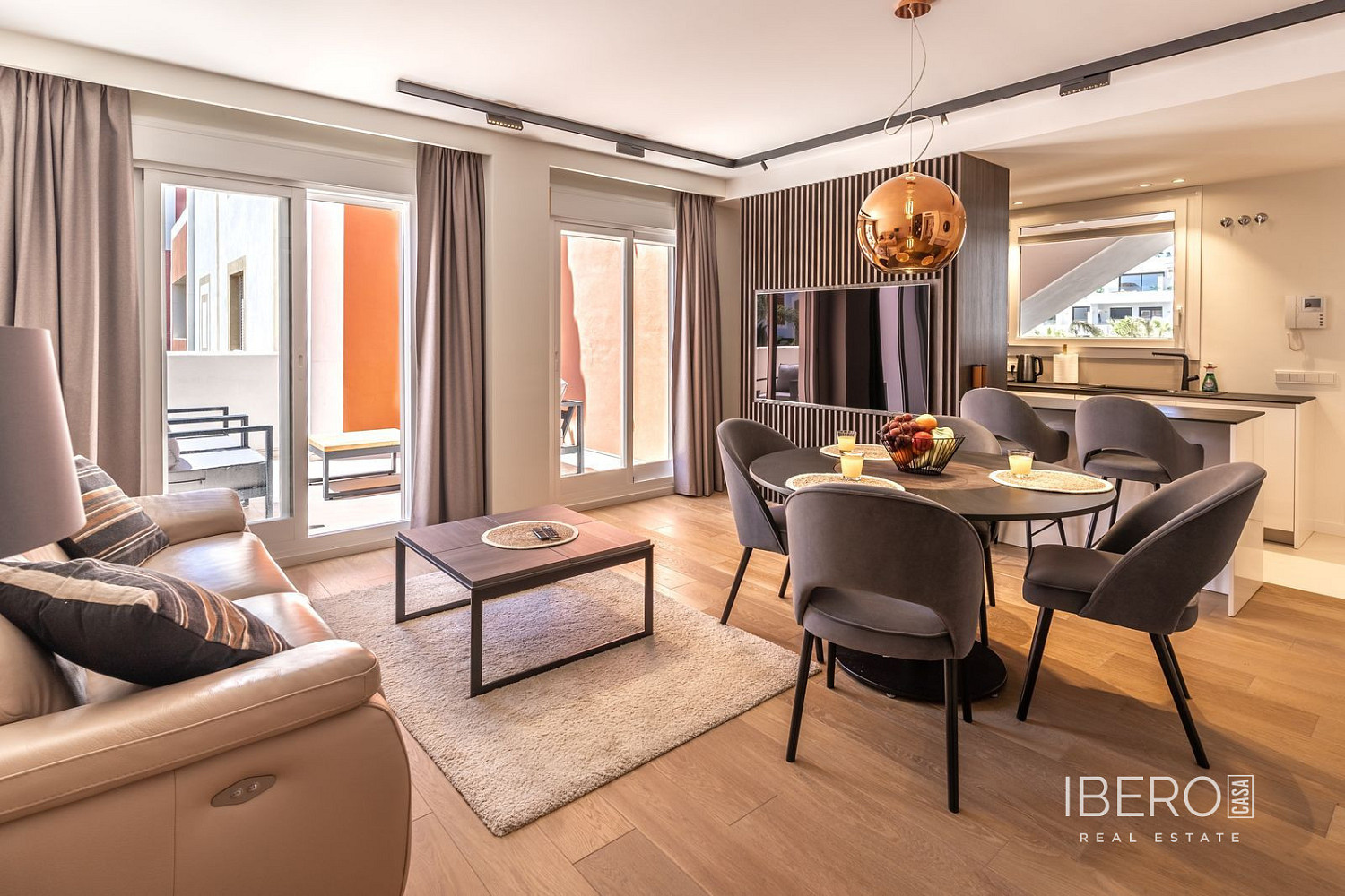 Piso 3+kk – Estepona, Barriada Islas Canarias