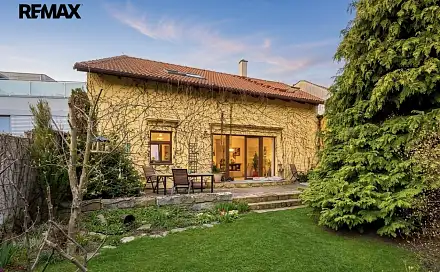 Prodej domu 190 m² s pozemkem 830 m², Vrchlabská, Praha 9 - Kbely