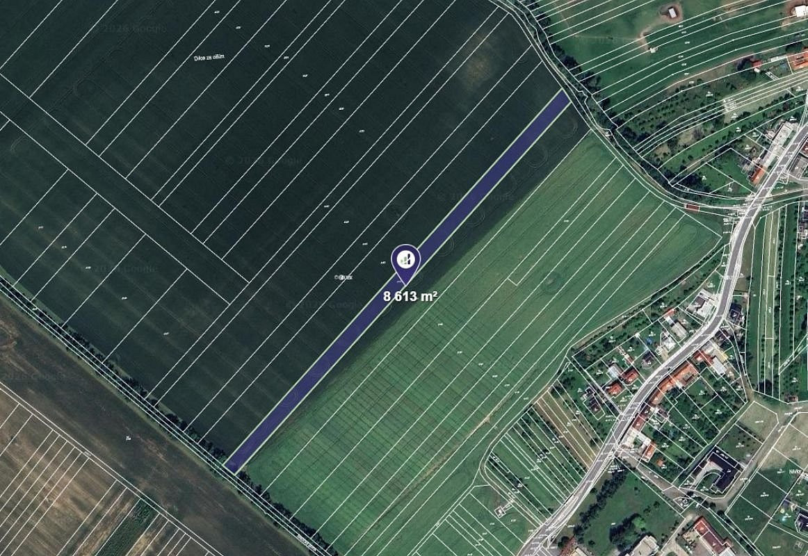Prodej pole 8 613 m²