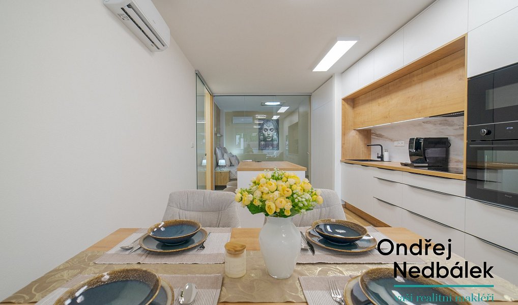 Prodej bytu 2+kk 56 m², Zlín – náhled fotky 2