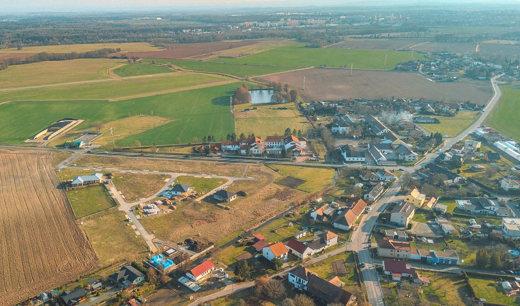 Prodej domu 89 m² s pozemkem 981 m², Ráby – náhled fotky 40