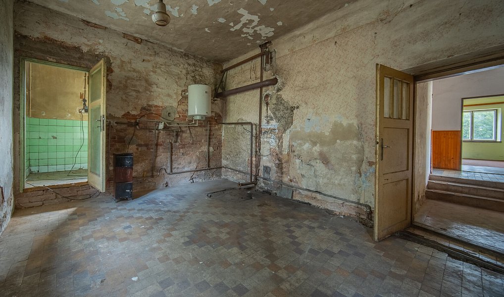 Prodej domu 140 m² s pozemkem 5 016 m², Hořice – náhled fotky 15