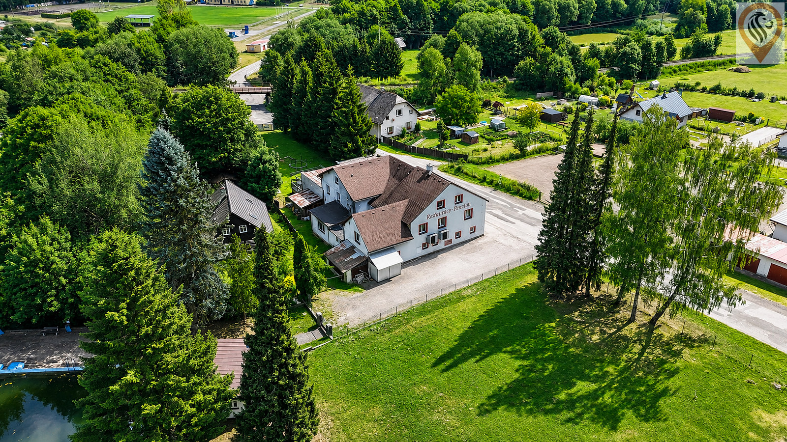 Prodej ubytovacího objektu 780 m² – fotografie 3