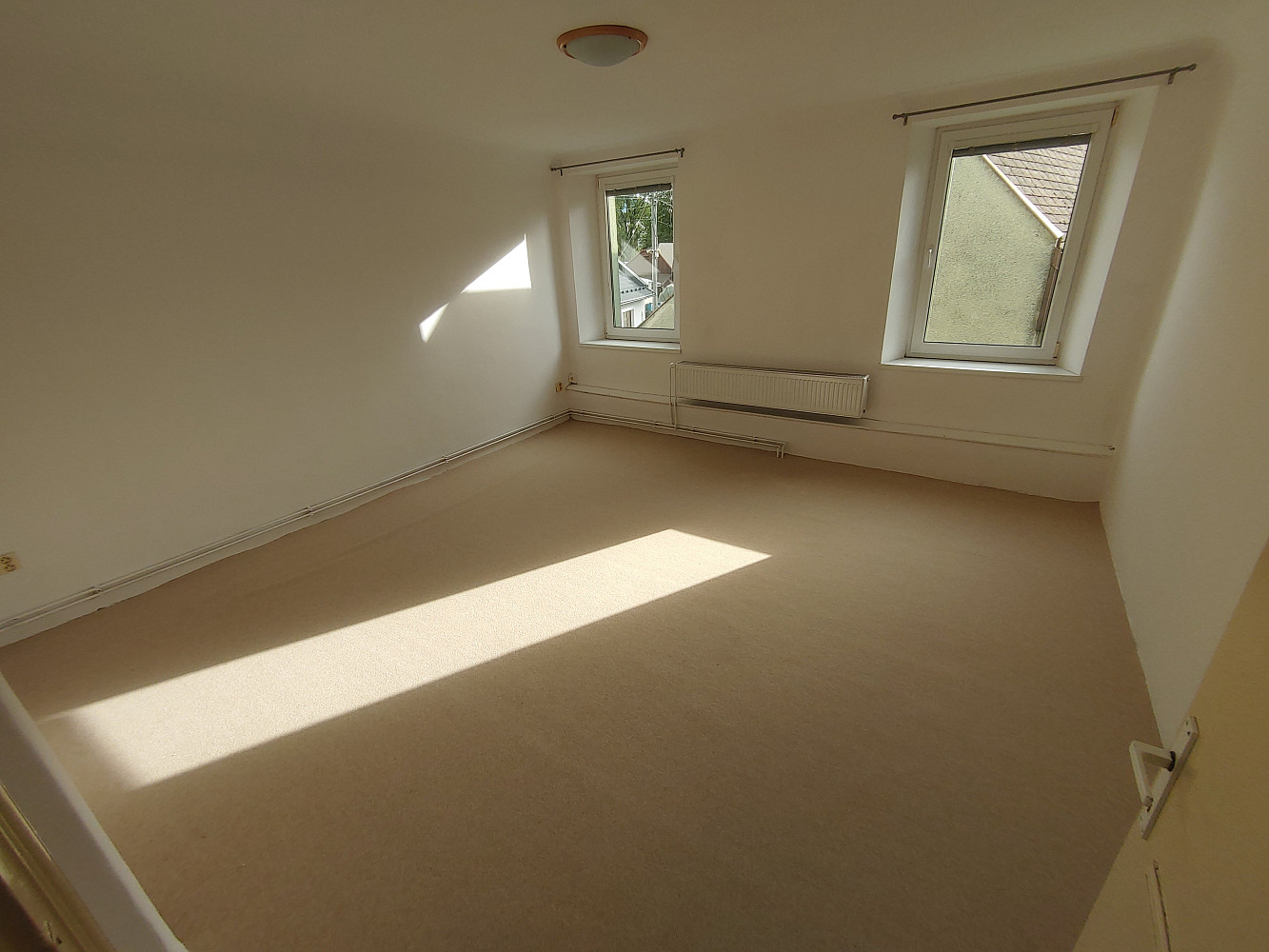 Pronájem bytu 1+1 28 m² – fotografie 2