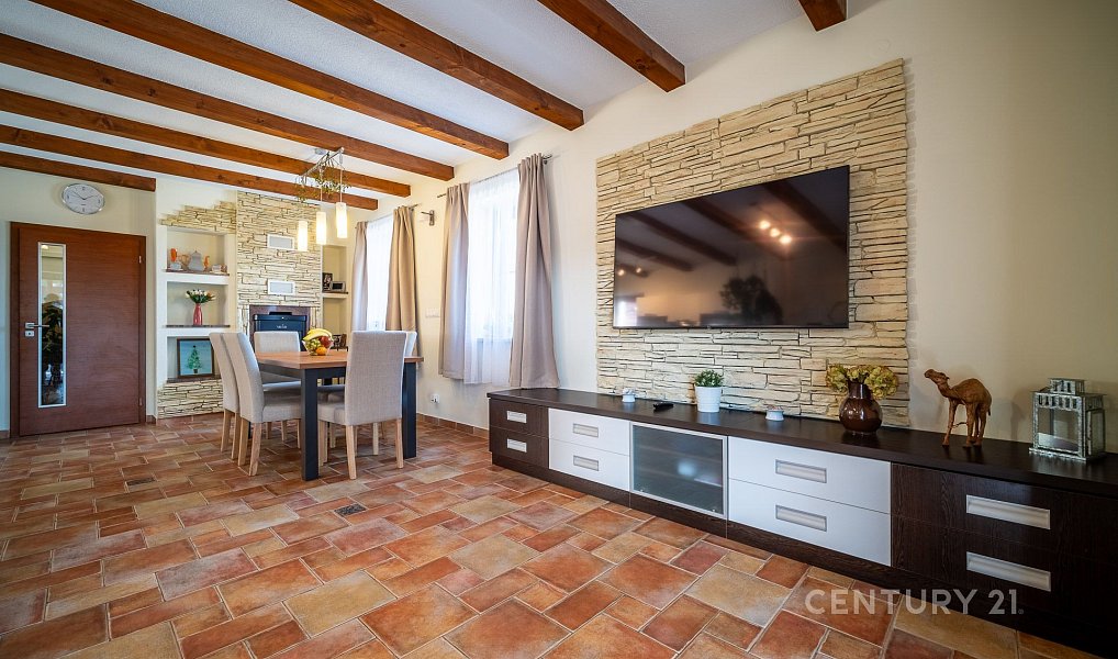 Prodej chaty/chalupy 220 m² s pozemkem 242 m², Vrábče – náhled fotky 2