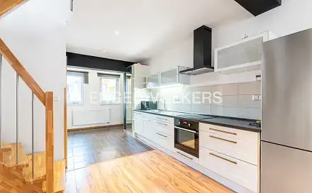 Pronájem bytu 2+kk 68 m², Zenklova, Praha 8 - Libeň