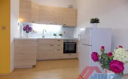Pronájem bytu 2+kk 44 m²