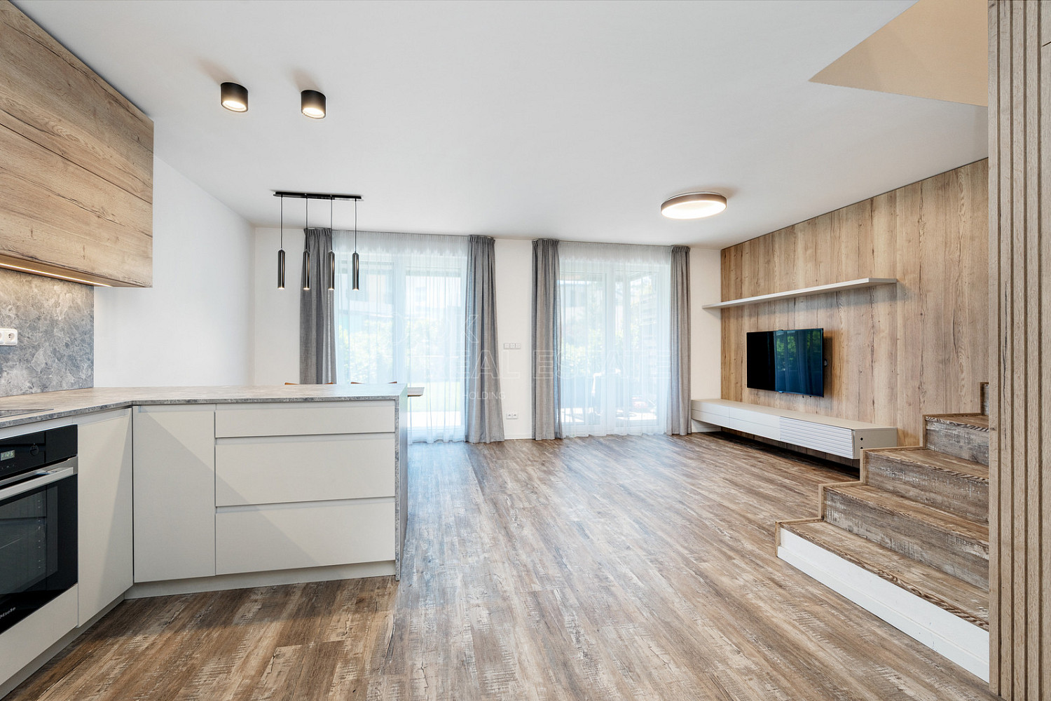 Pronájem domu 128 m² s pozemkem 202 m² — photo 4